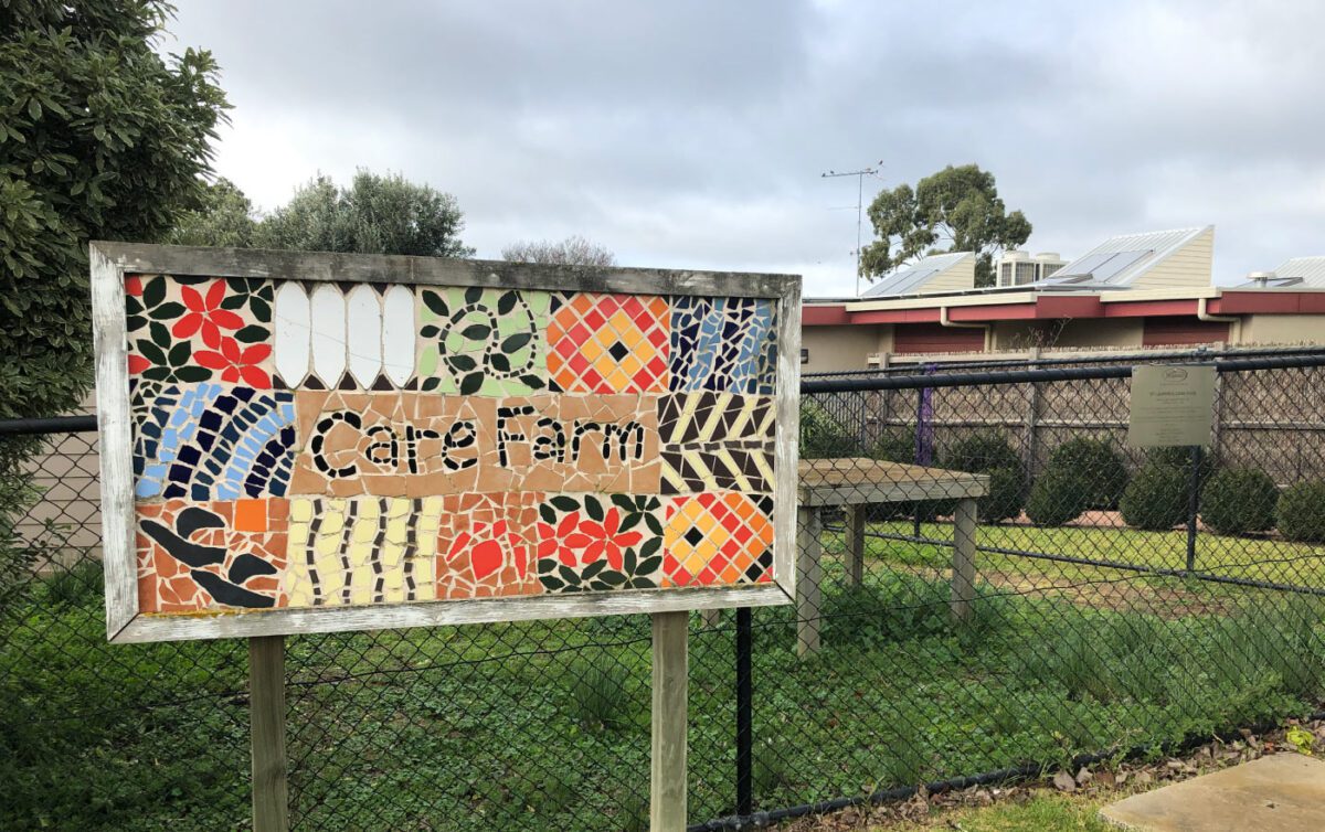 Care farm mosaic sign